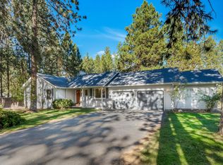 60894 Zircon Dr, Bend, OR 97702