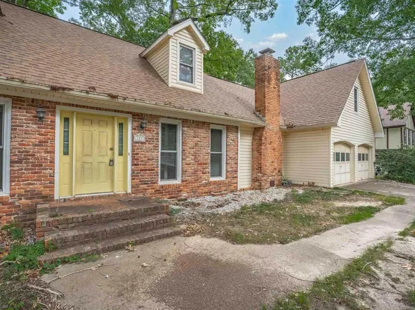 121 Barmount Dr, Columbia, SC 29210