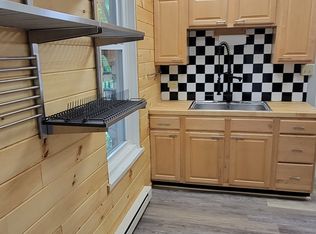 1212 N 2nd St APT 2, Harrisburg, PA 17102