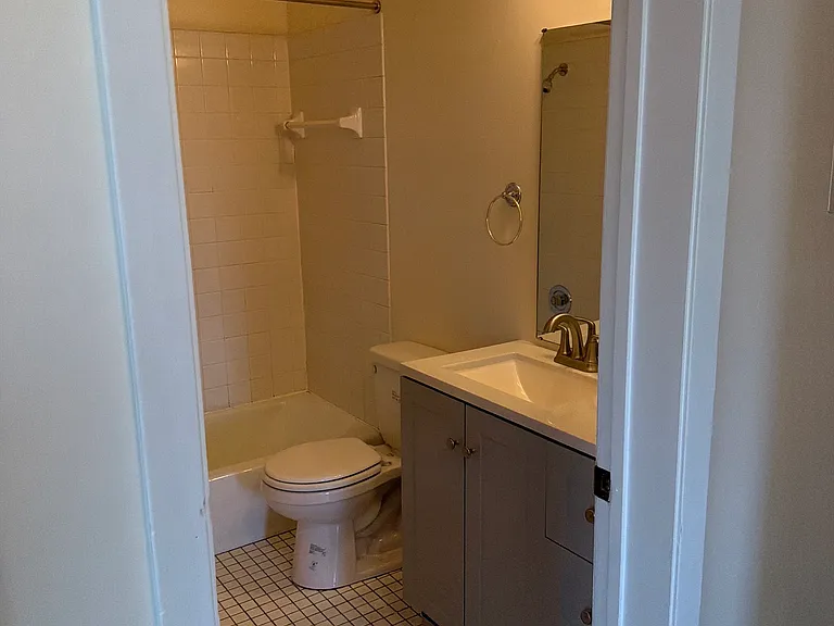 616 Selby Ave #205 — Photo 6