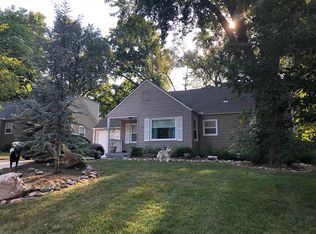 5423 Birch St, Roeland Park, KS 66205