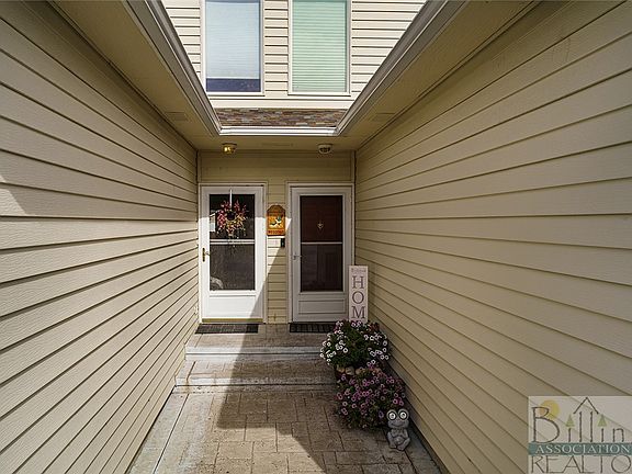 4th image of 3647 Olympic Blvd