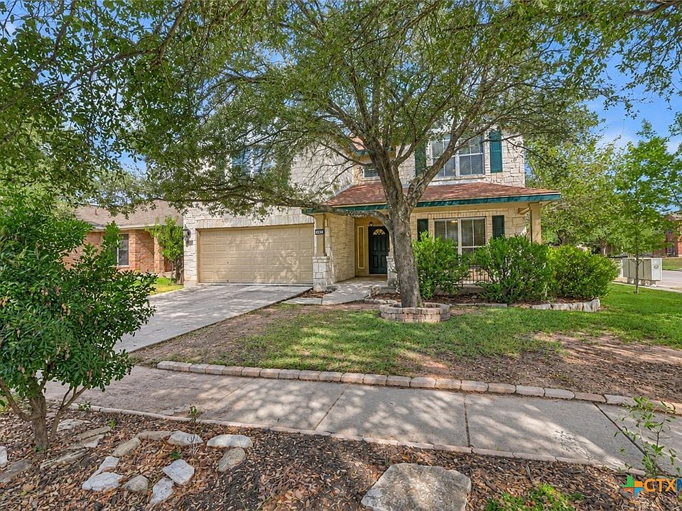 1st image of 204 Falcon Ridge Dr