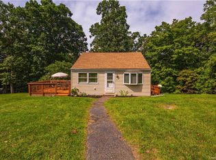 21 Ridge Rd, Garrison, NY 10524