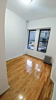 Rented by Keller Williams NYC | media 17