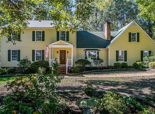 13803 Sunrise Bluff Rd, Midlothian, VA 23112