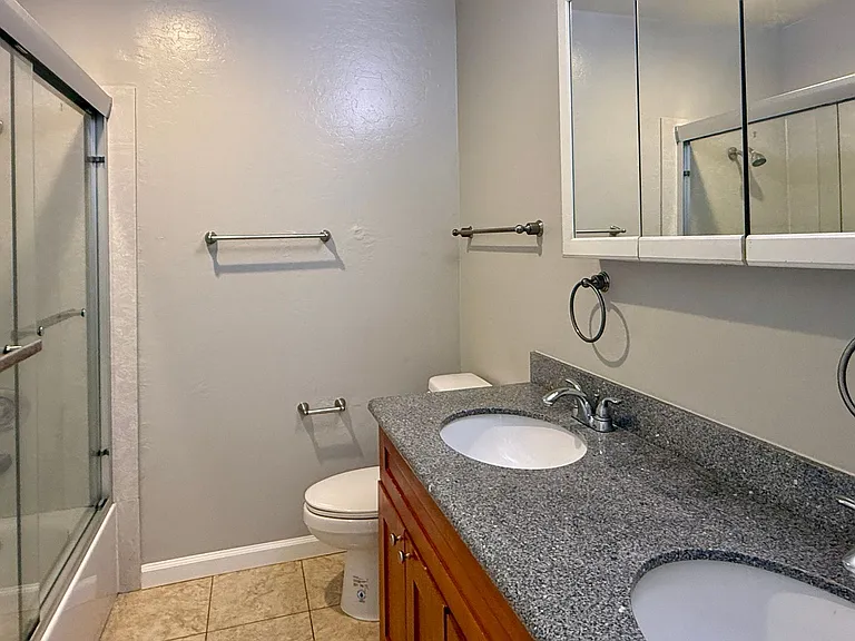 4415 Norwalk Dr #5 — Photo 9