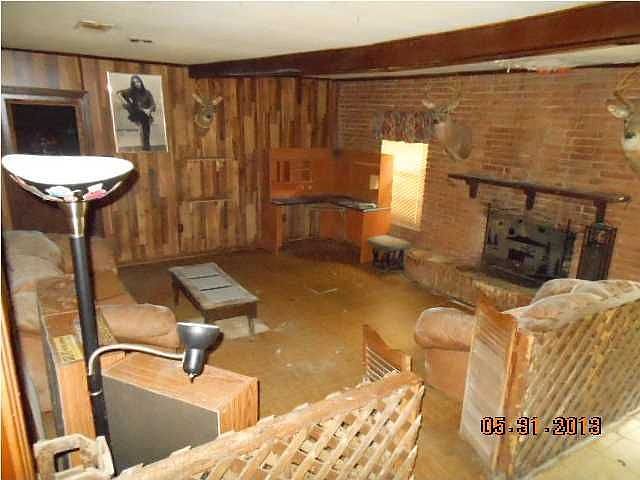 2nd image of 330 Savanna St