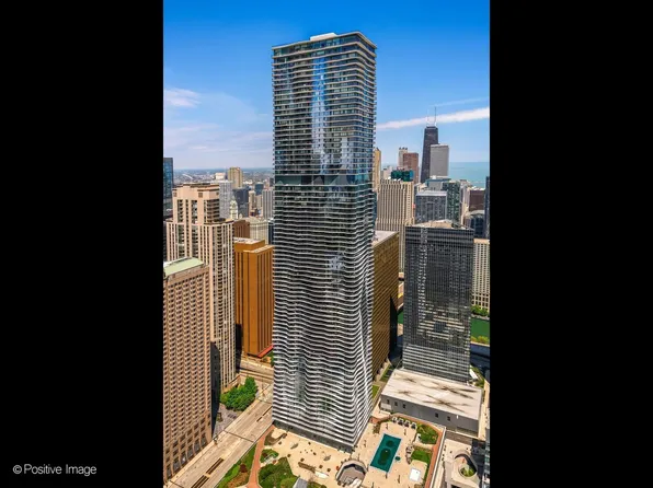 225 N Columbus Dr Unit 6705, Chicago, IL 60601