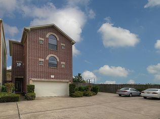 9833 Cynthia Ann Ct, Houston, TX 77025