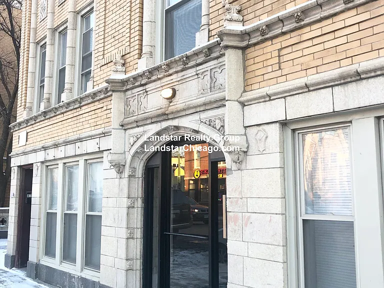 4265 W Addison St #1 — Photo 4
