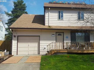 1975 NE Darby St, Hillsboro, OR