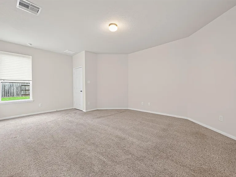 11343 Rossum Creek Dr — Photo 14
