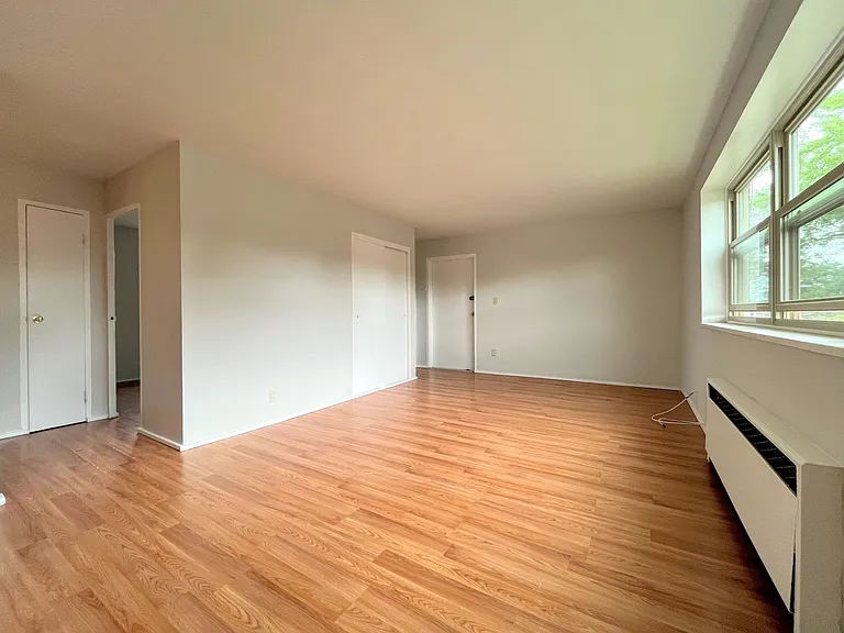2022 Delaware Ave — Photo 1