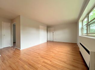 Delaware Ave Apartments, Buffalo, NY 14216