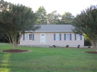 8320 Yoder St, Hickory, NC 28602