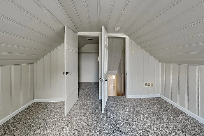 11 Seabright Ave — Photo 13