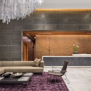 68 SE 6th St APT 1001, Miami, FL, 33131