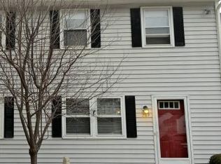 283 Winding Pond Rd, Londonderry, NH 03053