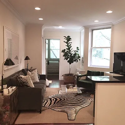 Rented by CNYC Apartments | media 24