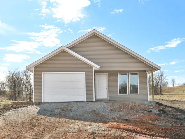 7902 Blockade Village N, Seligman, MO 65745