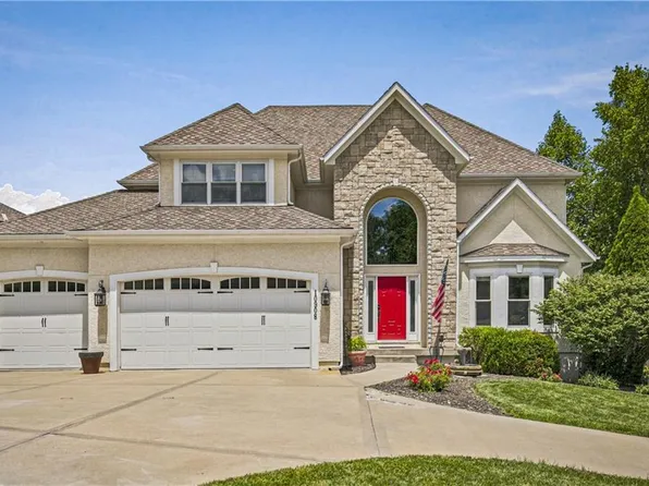 10908 W 144th St, Overland Park, KS 66221