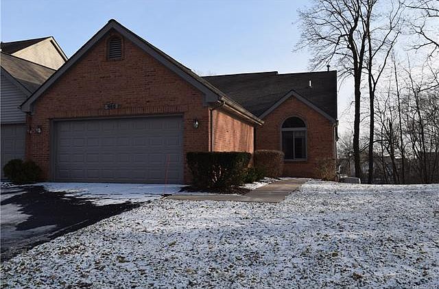 1st image of 980 Rosewood Ct