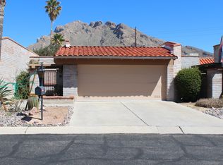 8564 N Calle Tioga, Oro Valley, AZ 85704