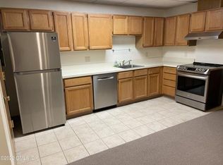 401 Greenwich Ave APT 4B, Greenwich, CT 06830