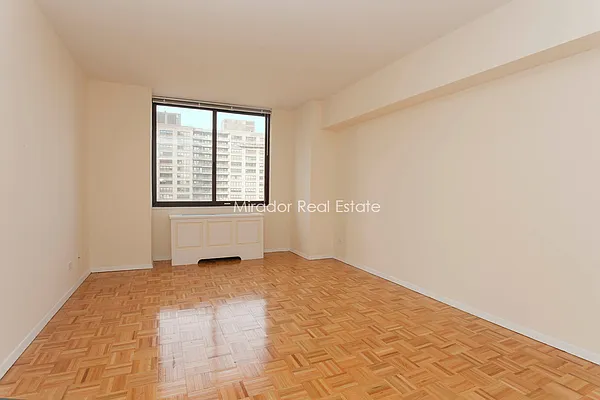 Rented by Mirador Real Estate | media 28