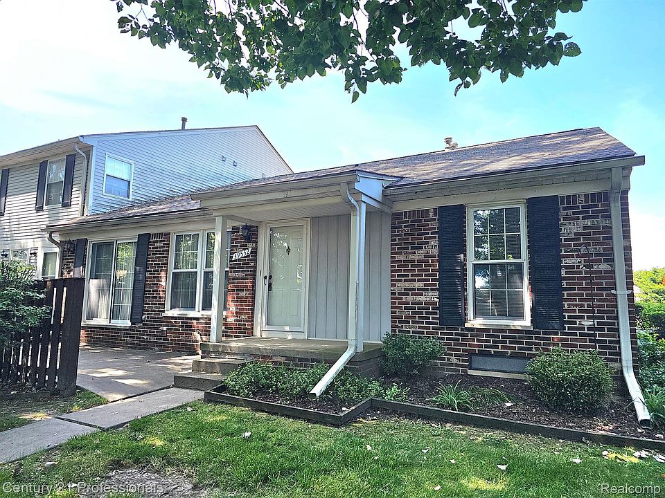 1st image of 39552 Old Dominion Dr