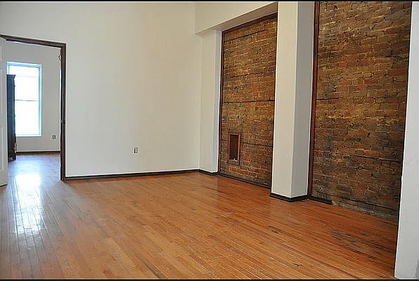 1st image of 172 Lefferts Pl #2A