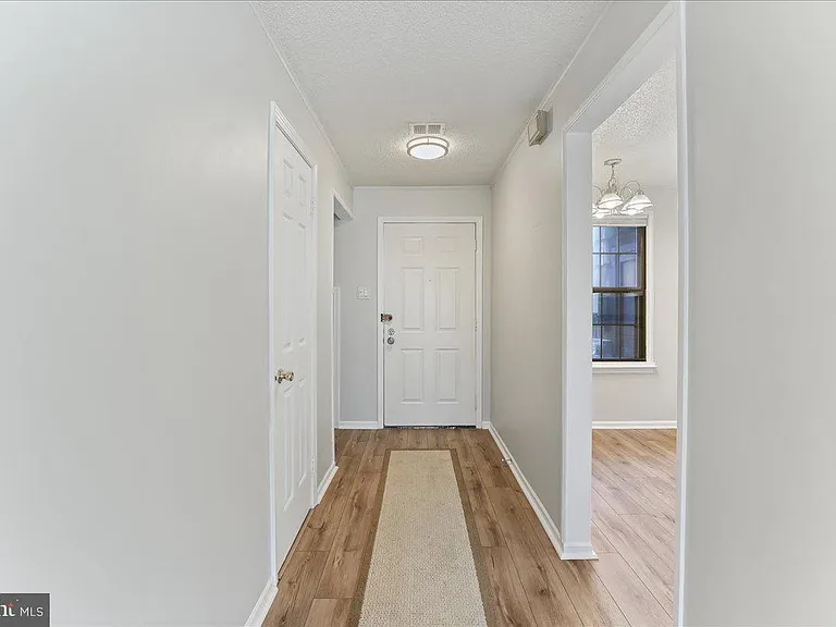 44 Witherspoon Ct #137 — Photo 4