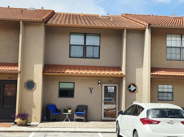 210 Grand Island Blvd, Panama City Beach, FL 32407