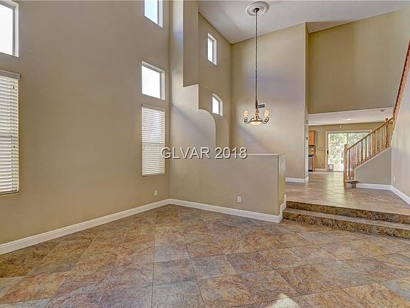 4th image of 5982 Moon Garden St