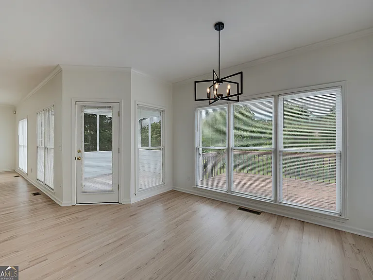 5795 Dovnick Dr — Photo 22