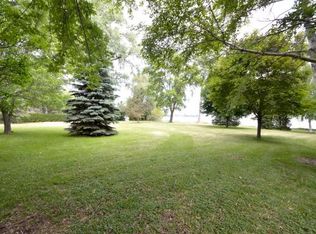 3820 Pau Ko Tuk Ln, Oshkosh, WI 54902