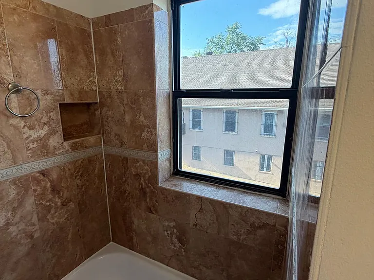 66 N Grove St #2-6 — Photo 7