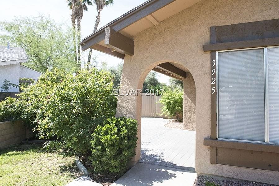 1st image of 3925 Calle De Este
