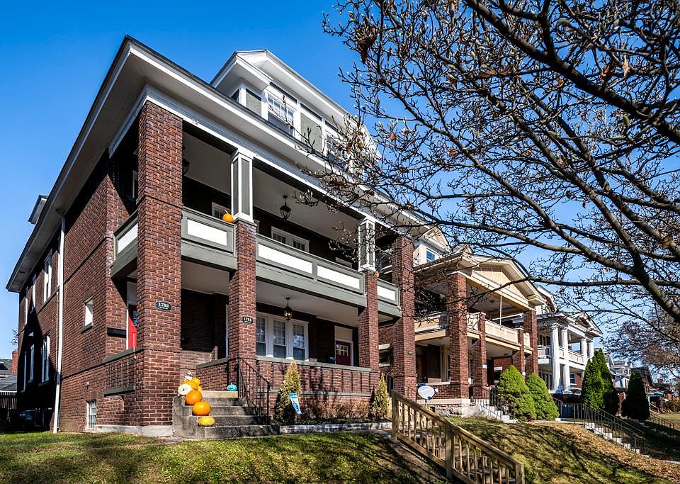 1st image of 1742 Bryden Rd #1742