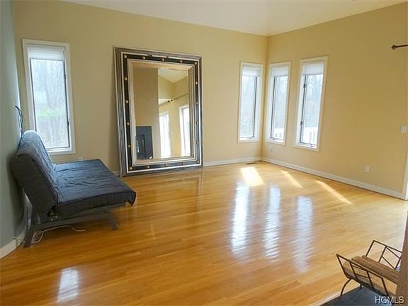 Living rm