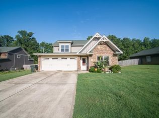 18 Summershade Ct, Fort Mitchell, AL 36856