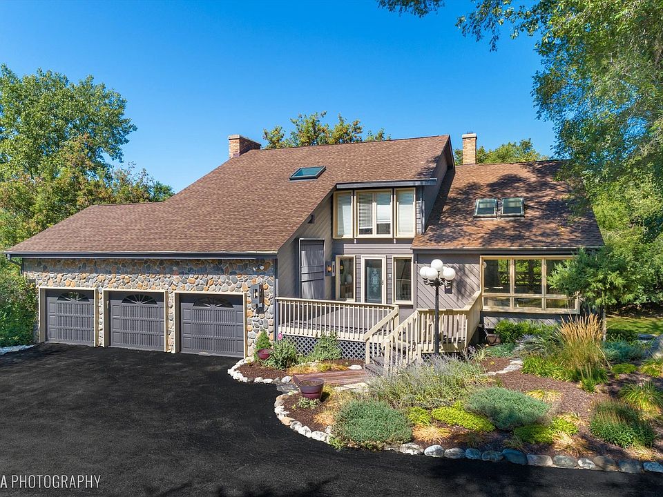 1st image of 255 Indian Trail Rd
