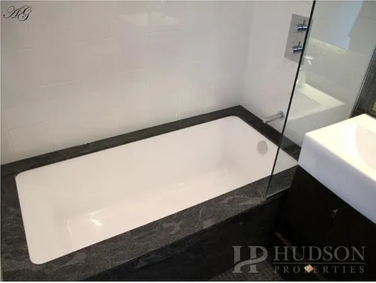 Rented by Hudson Properties | media 7