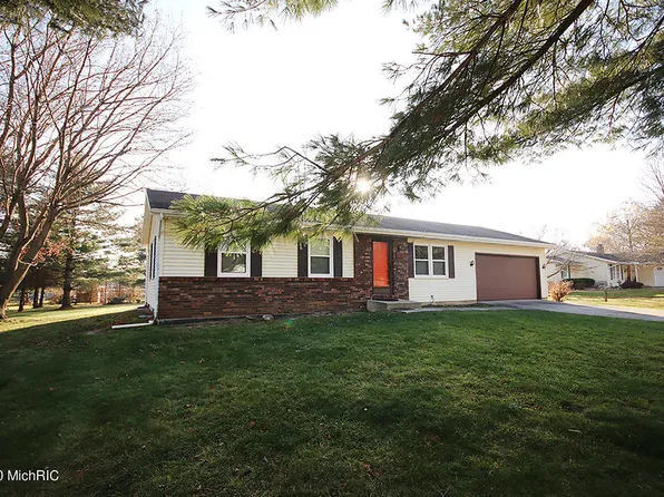 1414 Lykins Ln, Niles, MI 49120