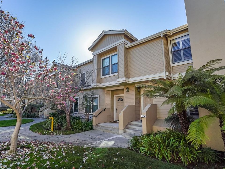 Beautiful grass area out front