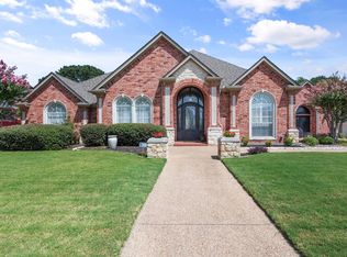 1511 Cannon Gate Dr, Mansfield, TX 76063