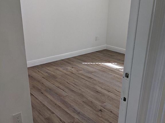 3rd image of 8284 Little Beth Dr E