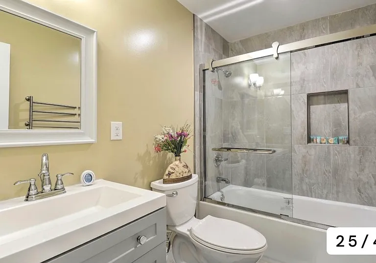 1304 Van Buren St NW — Photo 15