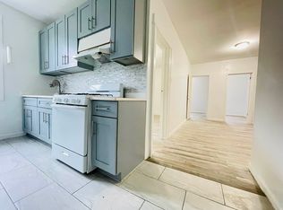 95-16 Pitkin Ave #2R, Ozone Park, NY 11417